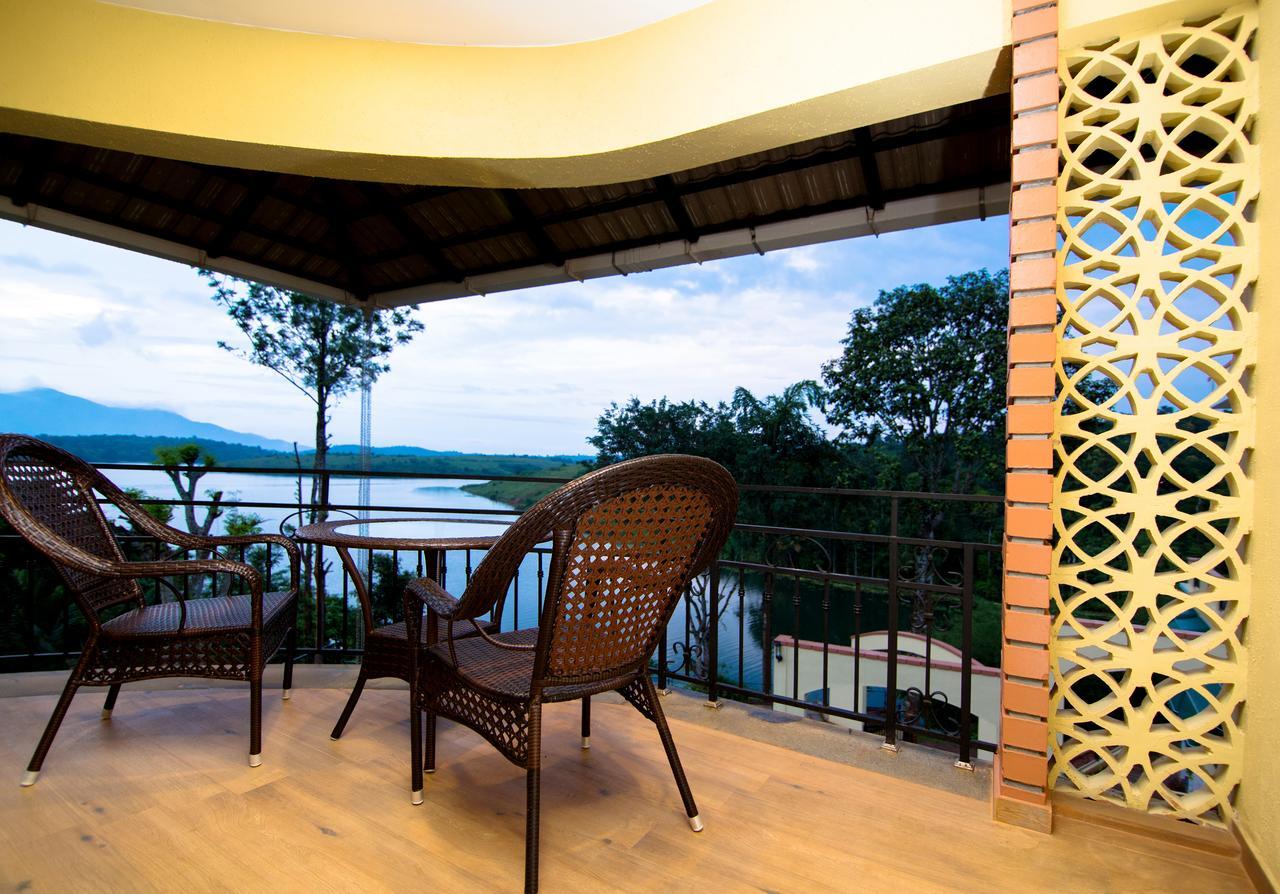 Vista Del Lago Ambalavayal Ngoại thất bức ảnh