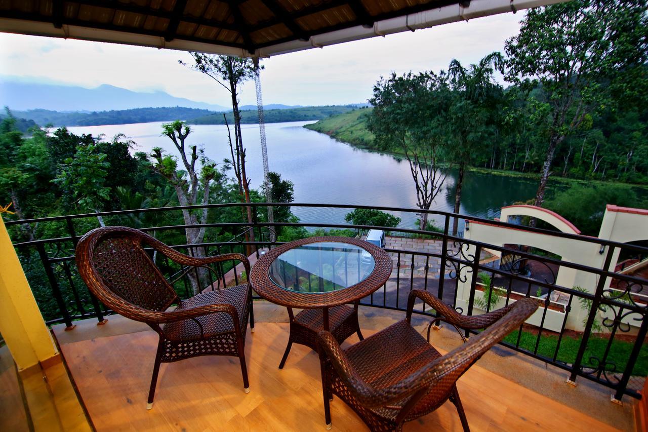 Vista Del Lago Ambalavayal Ngoại thất bức ảnh