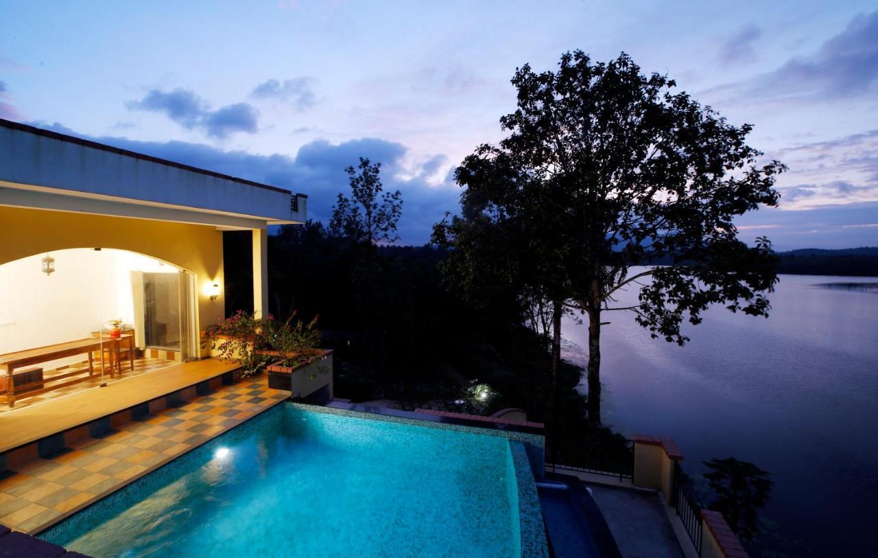 Vista Del Lago Ambalavayal Ngoại thất bức ảnh