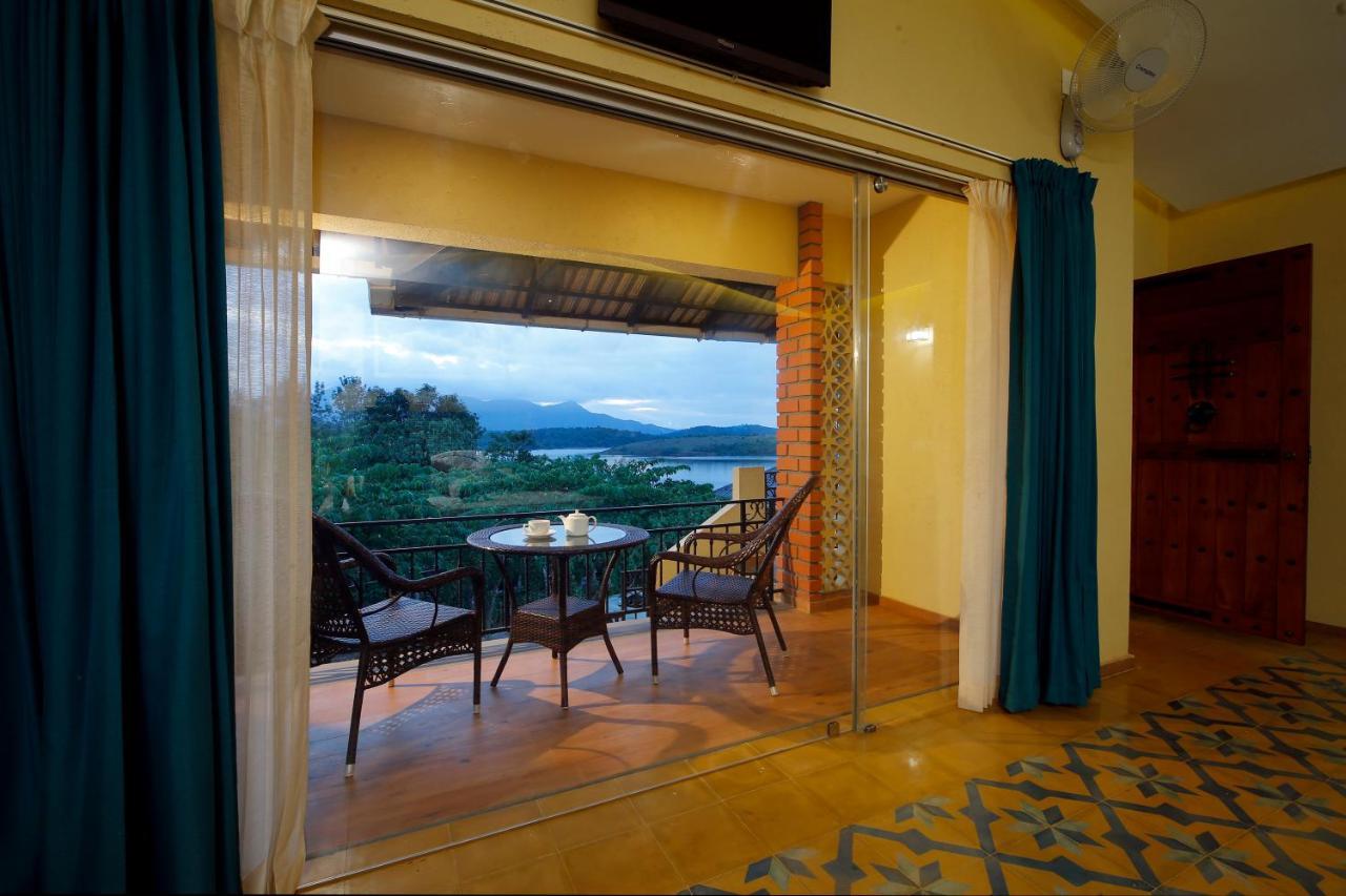 Vista Del Lago Ambalavayal Ngoại thất bức ảnh